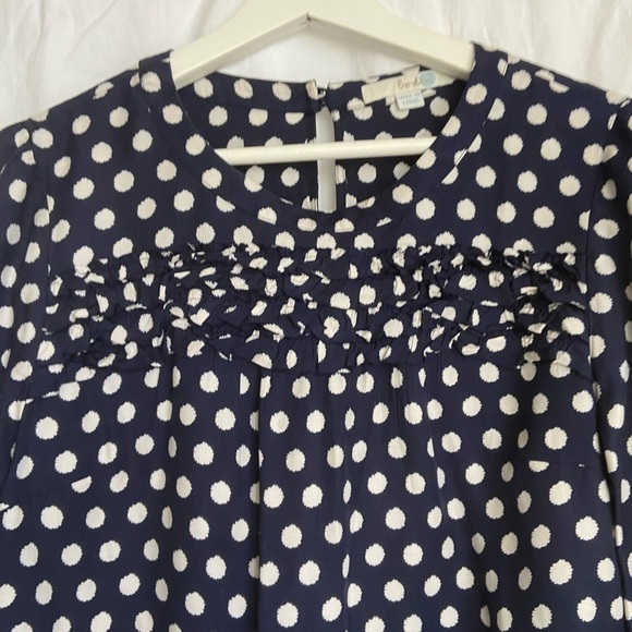 Boden Silk blend Blouse Edith Polka Dot Blue
White Ruffle Detail Size 8 - Picture 6 of 9